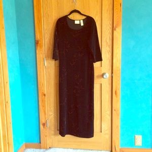Liz Claiborne First Issue velvet dress, leafdesign
